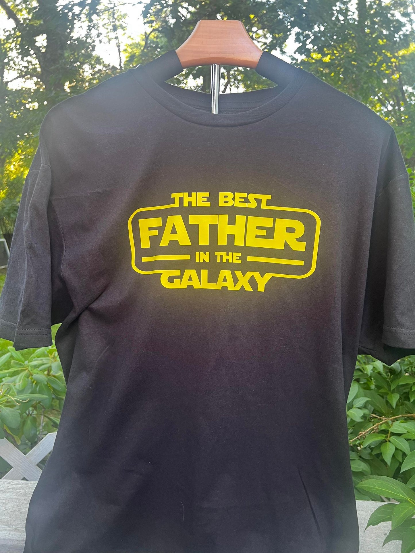 T-shirt for the Ultimate Star Wars Fan - "Best Father in The Galaxy" Black T-shirt