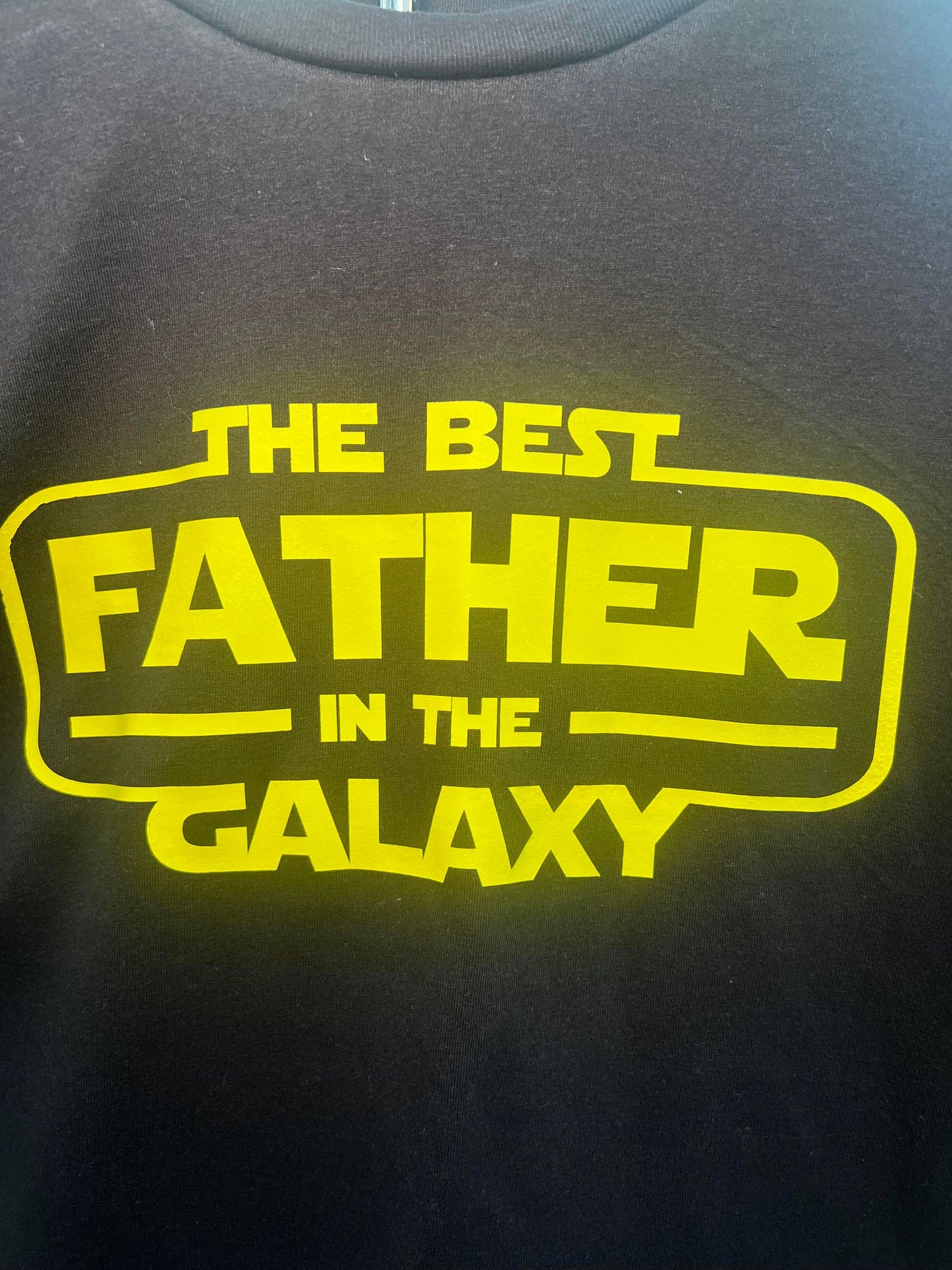 T-shirt for the Ultimate Star Wars Fan - "Best Father in The Galaxy" Black T-shirt