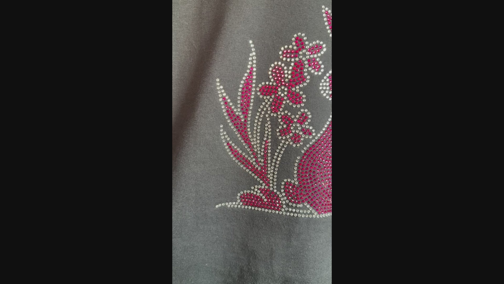 close up bunny rhinestone design